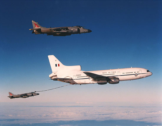 Air-to-Air refuelling. Sea Harrier FA2 of 800 NAS conduction air-to-air refuelling with a RAF Tristar Tanker